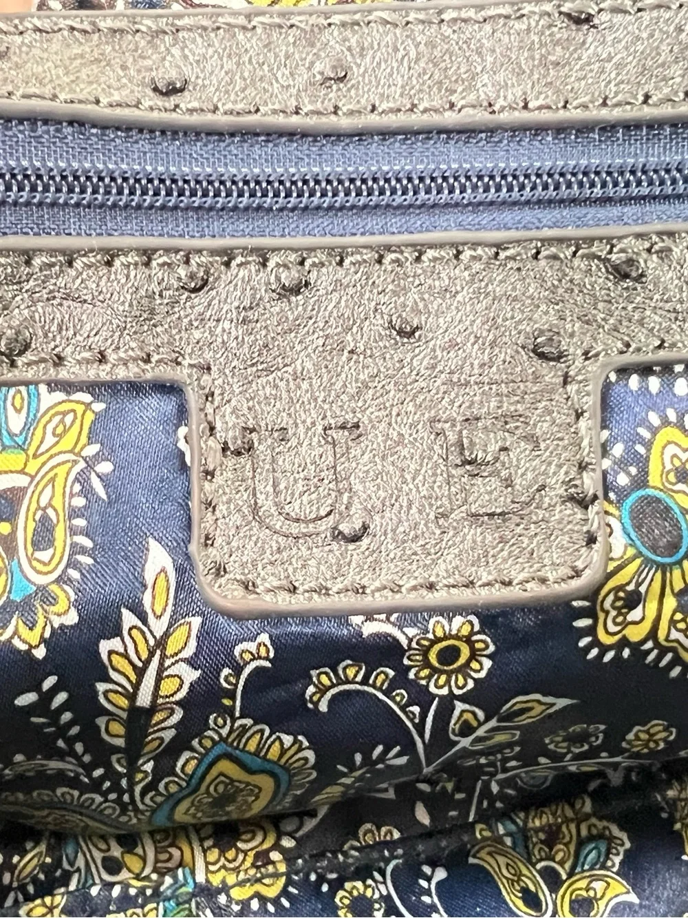 ULE Black Ostrich Embossed Vegan Leather Satchel Turn Lock Top Handle Bag